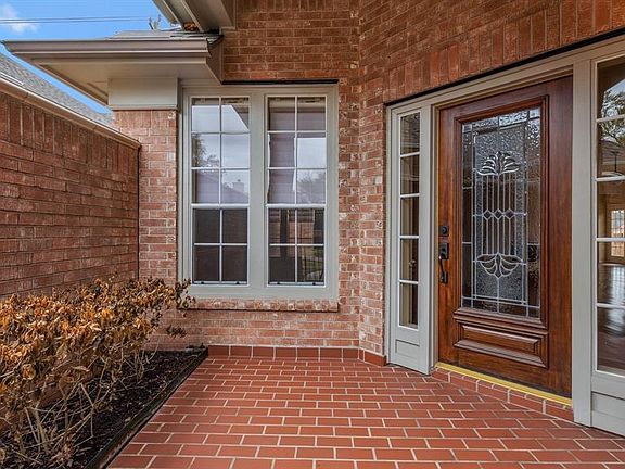 5th image of 14030 Bay Oaks Blvd