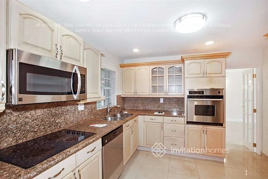 11151 NW 36th Ct Coral Springs, FL 33065 — Photo 4