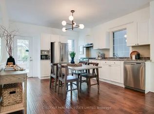 105 Greenwood Ave #1A, Toronto, ON M4L2P7