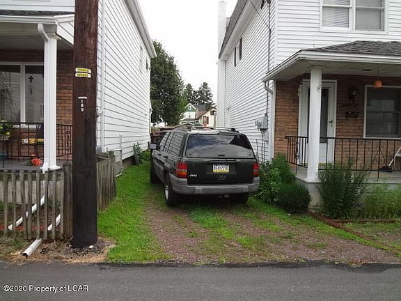 3rd image of 23-25 Wyoming St