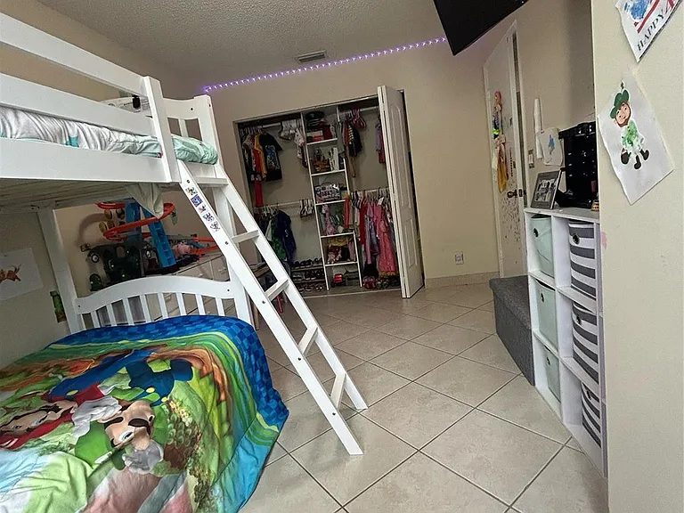 11296 SW 17th Ct — Photo 22