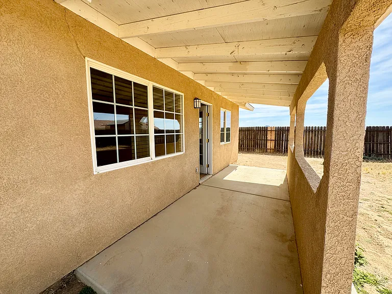 9000 Underwood Ave — Photo 19