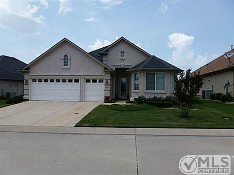 2nd image of 11012 Southerland Dr