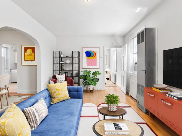 1005 Grove Ave #302, Richmond, VA 23220