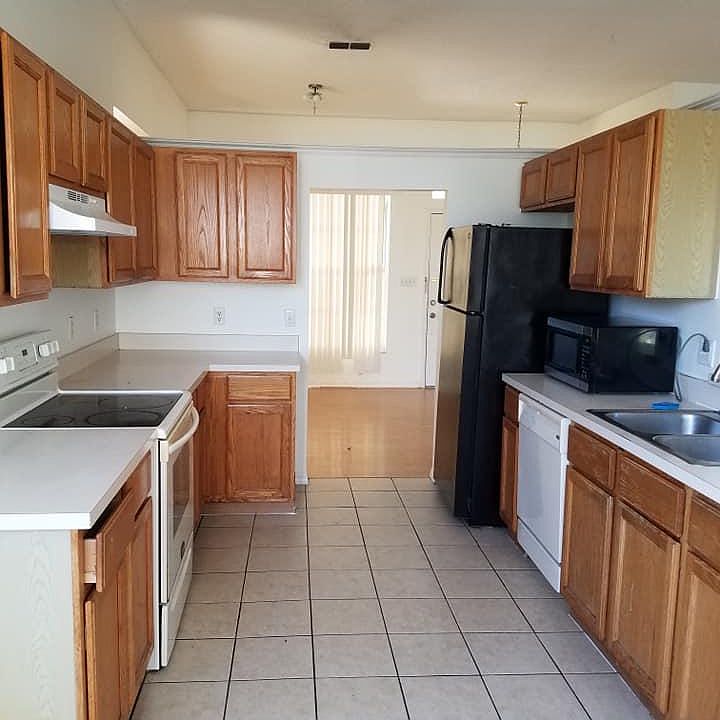 2nd image of 11527 Wingham Ct
