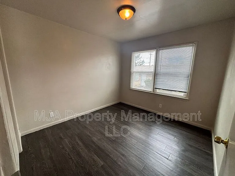 738 W Wasatch St — Photo 8