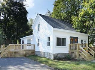 7 Douglas Ave, Maynard, MA 01754