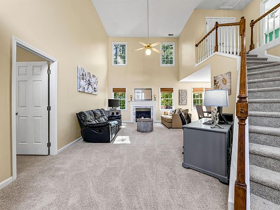 2nd image of 4512 Lazyriver Dr