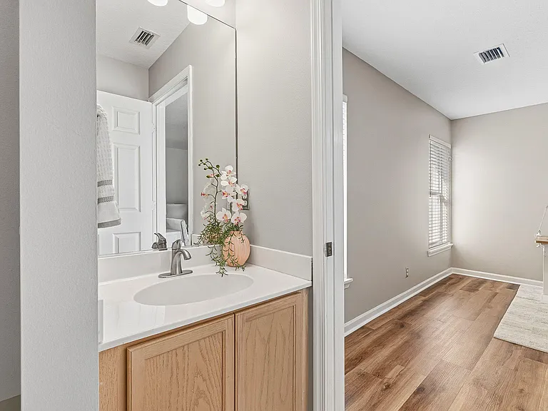 9911 Porta Leona Ln — Photo 28