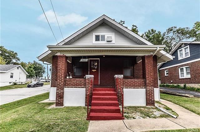 1st image of 9071 Windom Ave