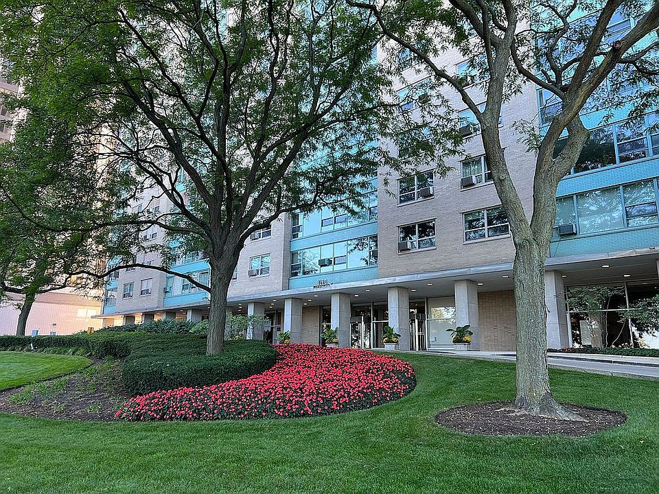 2nd image of 3180 N Lake Shore Dr APT 17F