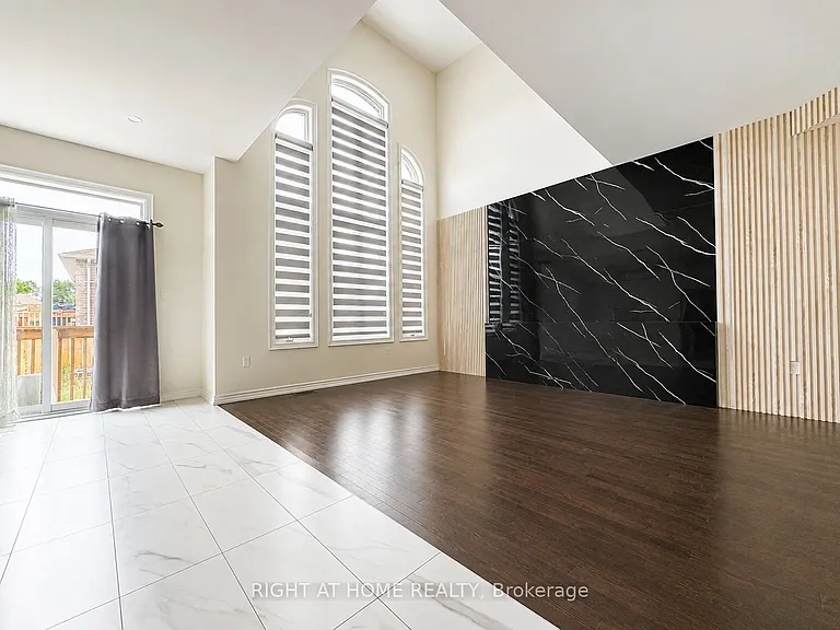 8 Pearl St — Photo 6