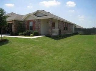 12621 Kingsgate Dr, Rhome, TX 76078