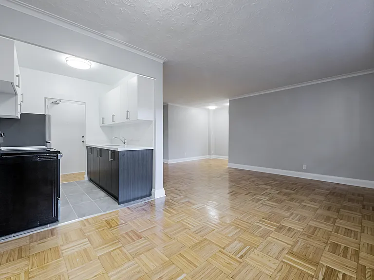 130 Jameson Ave — Photo 26