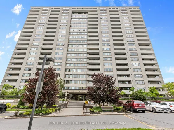 2625 Regina St #107, Ottawa, ON K2B 5W8