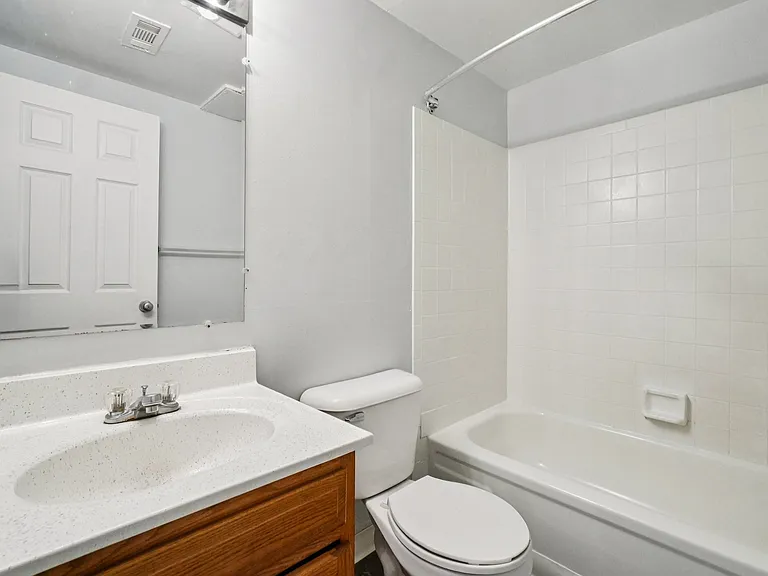 Cityside Apartments and Townhomes — Photo 54