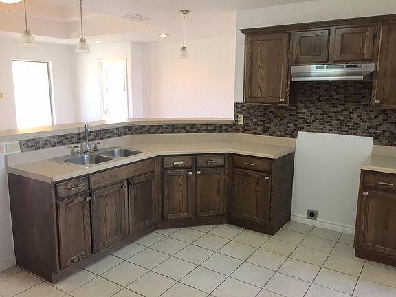 4th image of 5507 Lago Del Valle Dr