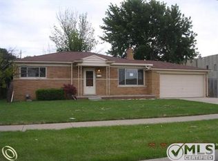 24308 Harmon St, Saint Clair Shores, MI 48080