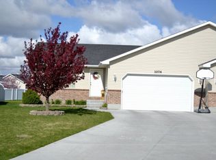 1074 S Midway Ave, Ammon, ID 83406