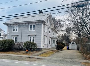 36 S Main St #1, Topsfield, MA 01983