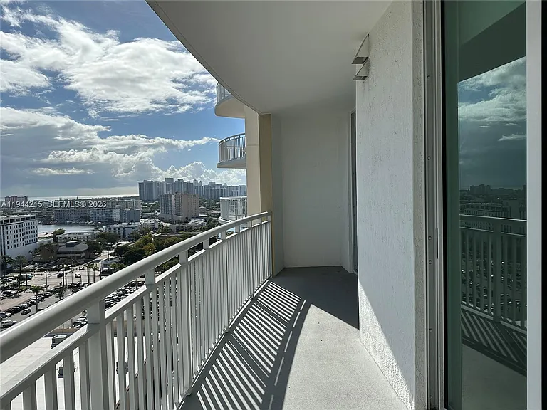 1755 Hallandale Beach Blvd #1605E — Photo 19