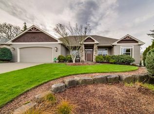 1882 Park Ter NW, Albany, OR 97321