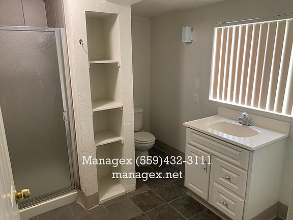 5th image of 1021 N Roosevelt Ave