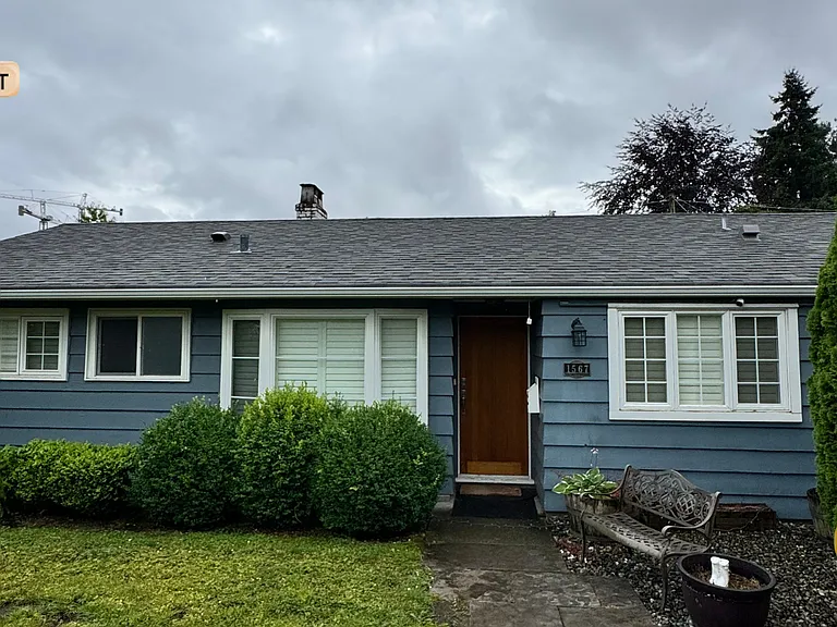 1567 McBride St — Photo 18