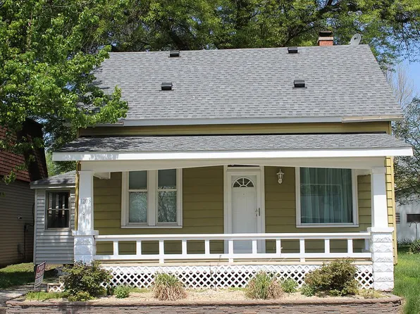 1203 N Church St, Belleville, IL 62221