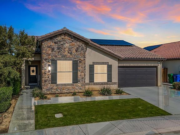 2nd image of 9414 Woodland Ridge Ln