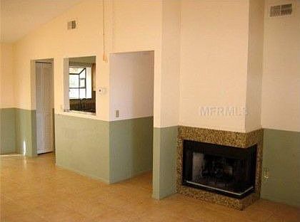 3rd image of 328 Ashbourne Dr