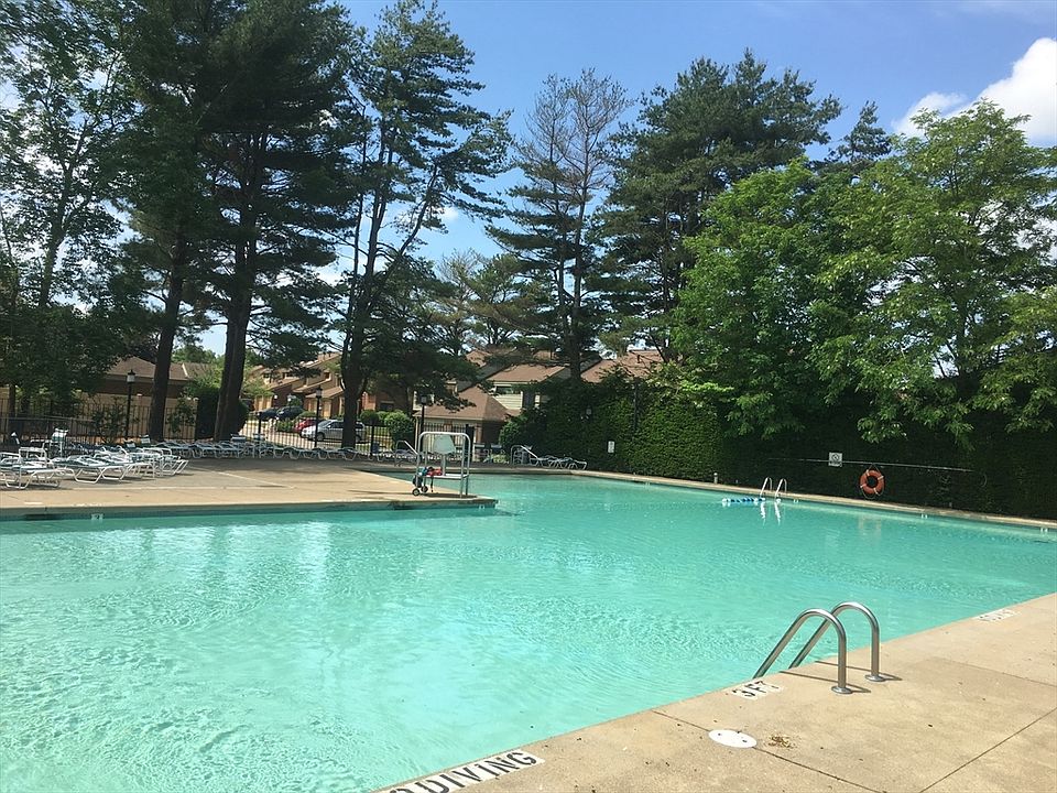 71 Greenbrook Dr UNIT 71, Stoughton, MA 02072 Zillow