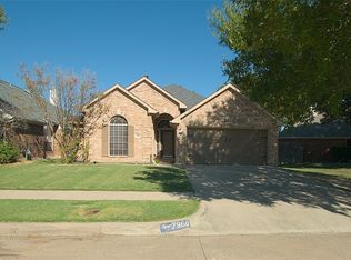 7960 Paloverde Dr, Fort Worth, TX 76137