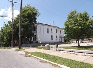 909 Robidoux St, Saint Joseph, MO 64501