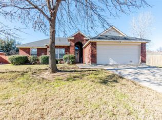 1067 Paige St, Aubrey, TX 76227