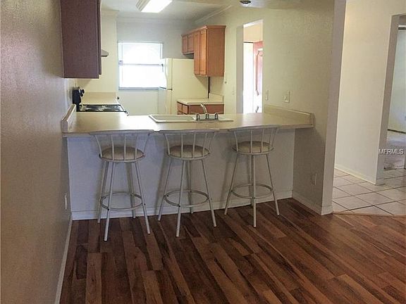 3rd image of 6336 Bonnie Bay Cir