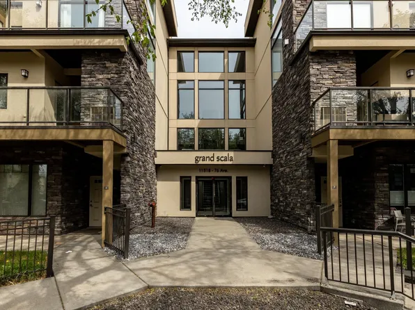 11518 76th Ave NW #37, Edmonton, AB T6G 0K7