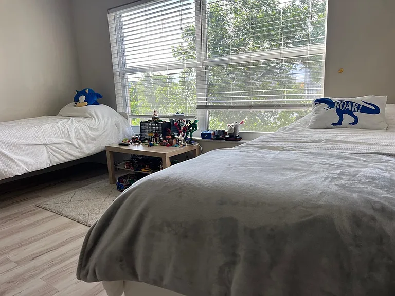 2751 N Palm Aire Dr #402 — Photo 12