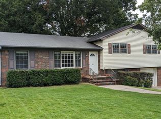 537 Edgeknoll Dr, Birmingham, AL 35209