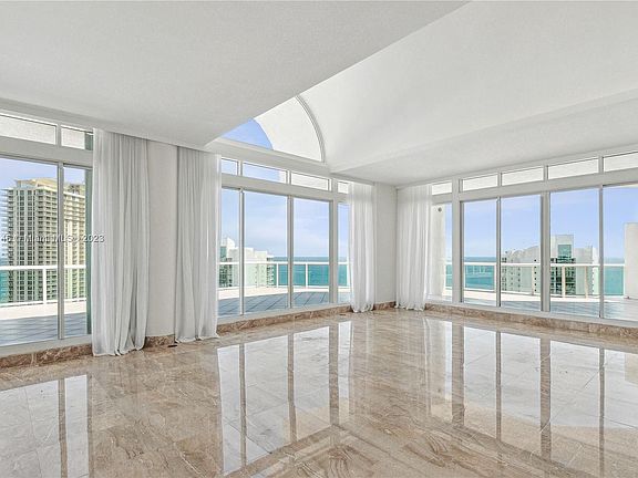 3rd image of 16400 Collins Ave Ph 41