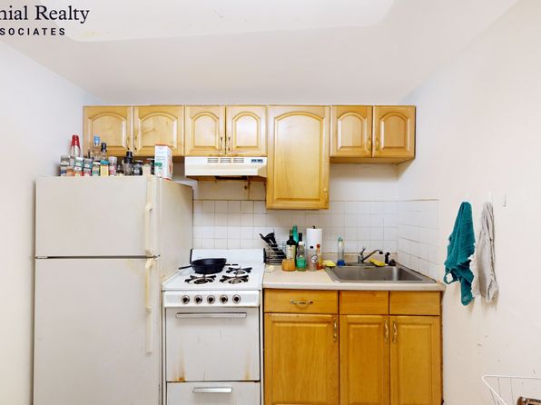 1069 Beacon St #1