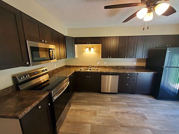 2nd image of 4484-4486 Lexington Dr