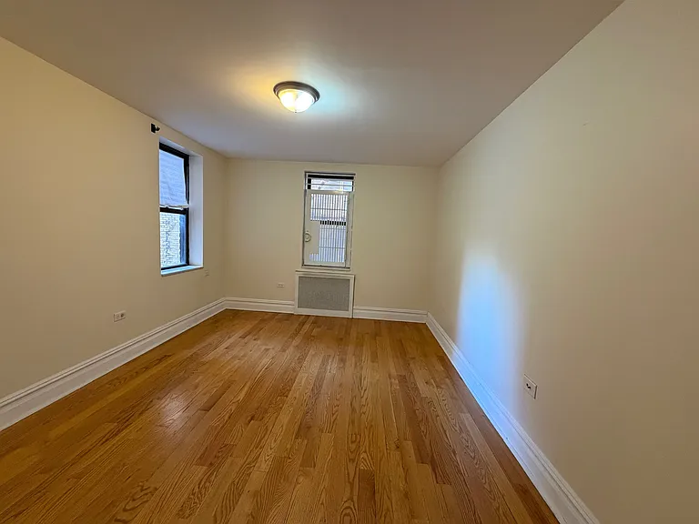 69 Bennett Ave #101 — Photo 6