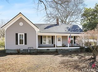 186 2nd St, Colbert, GA 30628