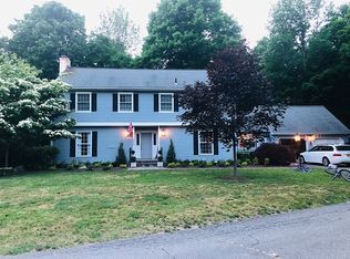 194 N Salem Rd, Ridgefield, CT 06877