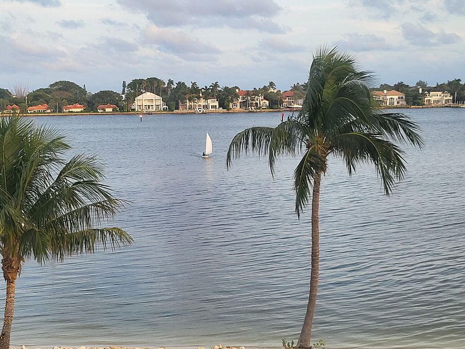 1st image of 130 Ocean Cay Way