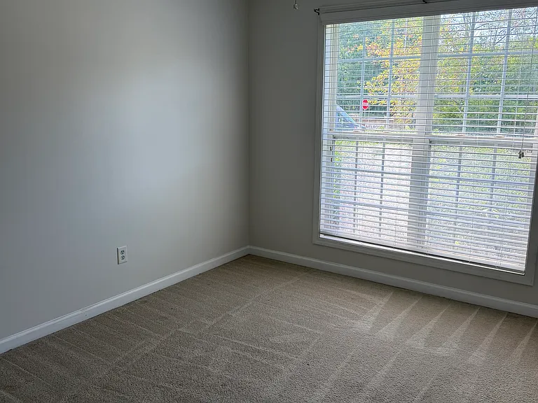 626 Morningside Dr — Photo 14