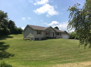301 11th St, Port Byron, IL 61275