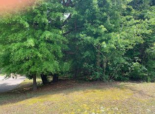 2417 Colgate Dr, Fayetteville, NC 28304