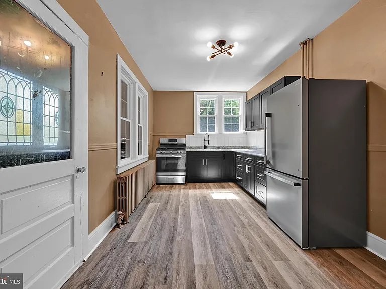 330 Beaver St #1 — Photo 6